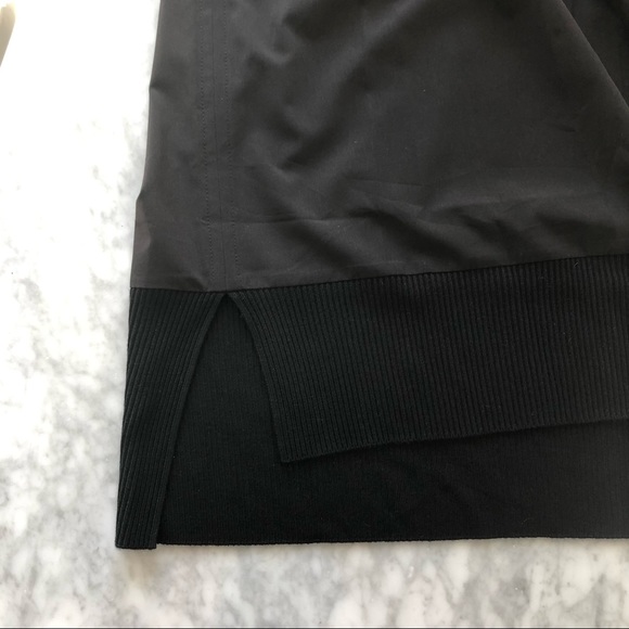 Athleta NWT Zephyr Black Tee - Picture 7 of 9